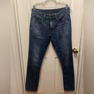 Lucky Brand Men’s 410 Athletic Straight Coolmax Stretch Jeans Sz 29x32 Med. Wash